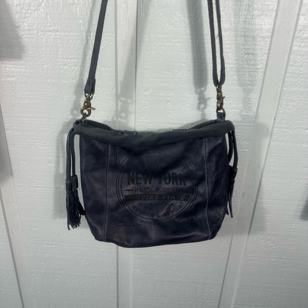 Hudson and Kings Stuyvesant Medium Bucket Bag in Persian Blue EUC - Picture 3 of 16